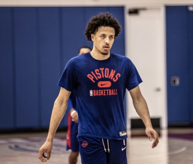 的一颗璀璨 的一颗璀璨